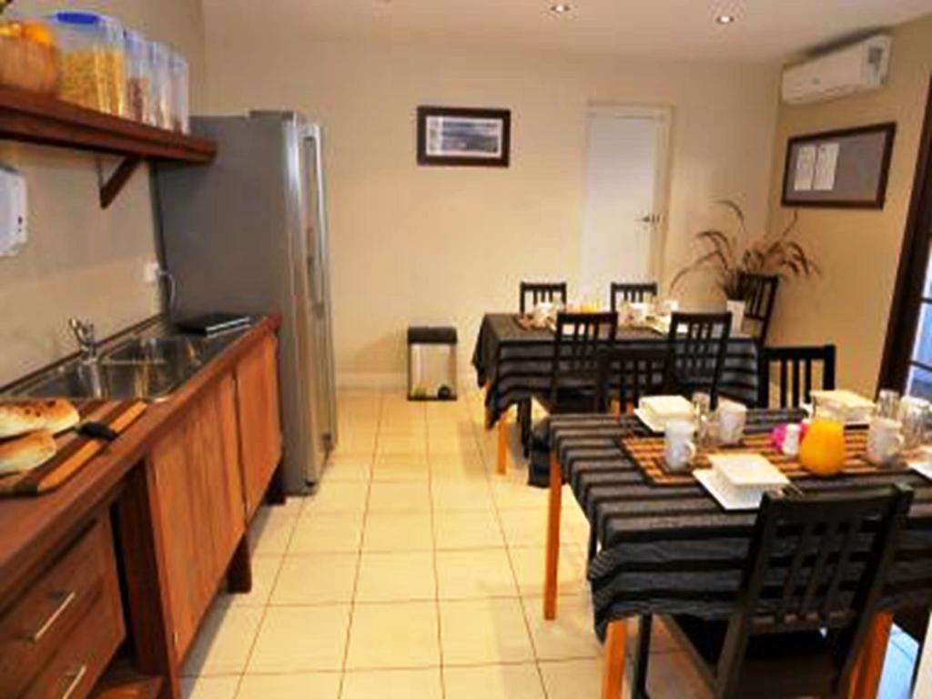Waikiki Beach Bed And Breakfast Hopeland Zimmer foto