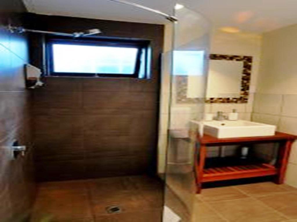 Waikiki Beach Bed And Breakfast Hopeland Zimmer foto