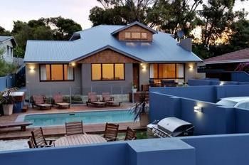 Waikiki Beach Bed And Breakfast Hopeland Exterior foto